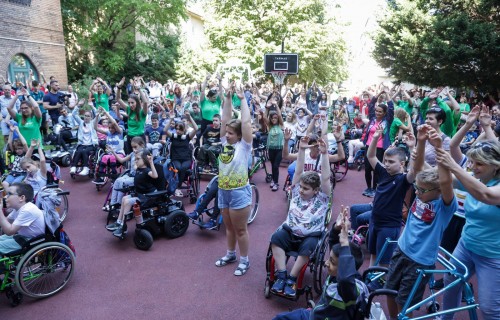 Több száz gyerek vett részt az idei Ne Parázz! Tanévnyitó Sportnapon