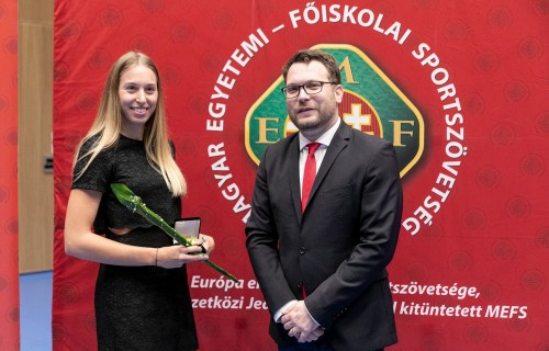 Ekler Luca, Illés Fanni és Busa Andrea, az MPB munkatársa is díjat kapott a Magyar Egyetemi - Főiskolai Sportszövetség (MEFS) az „Év Egyetemi Sportolója” Díjátadó Gáláján