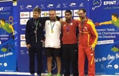 Pálos Péter Európa-bajnok, Arlóy Zsófia bronzérmet nyert a para asztalitenisz Európa-bajnokságon Szlovéniában 