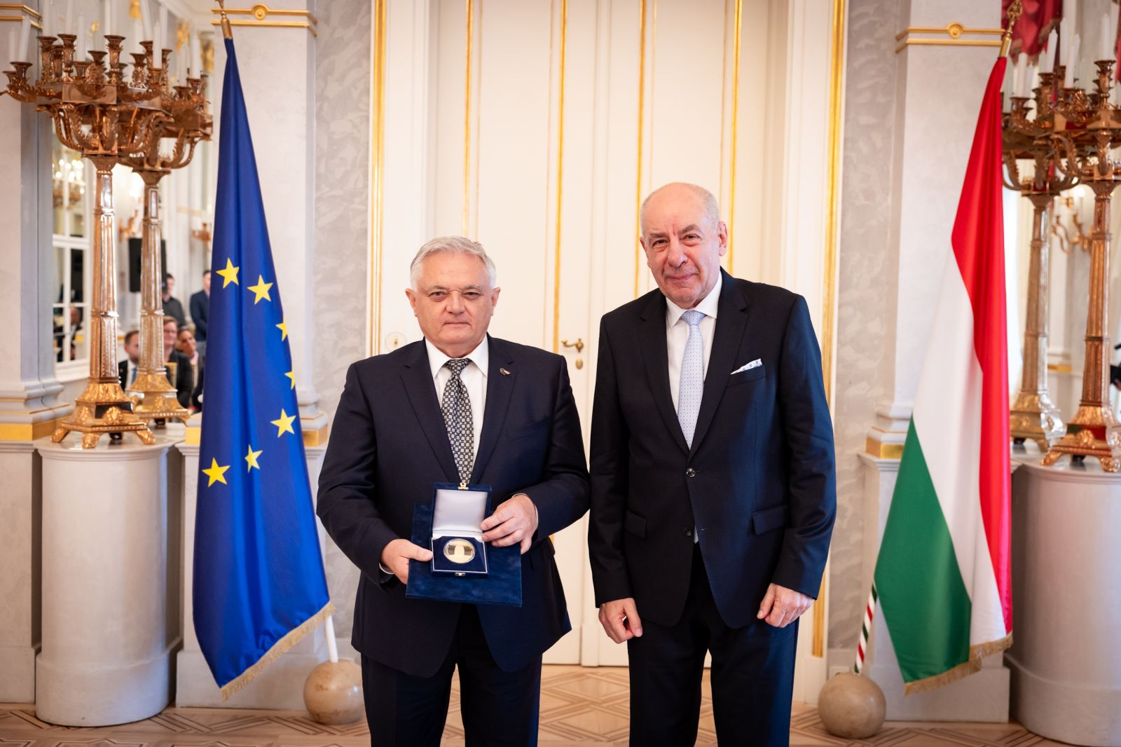 Köztársasági Elnöki Arany Érdemérmet kapott Lengyel Lajos