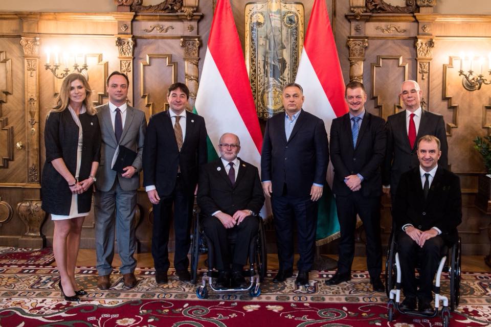 Budapestre érkezett Andrew Parsons, a Nemzetközi Paralimpiai Bizottság (IPC) brazil elnöke, akit Orbán Viktor miniszterelnök is fogadott csütörtök délután az Országházban