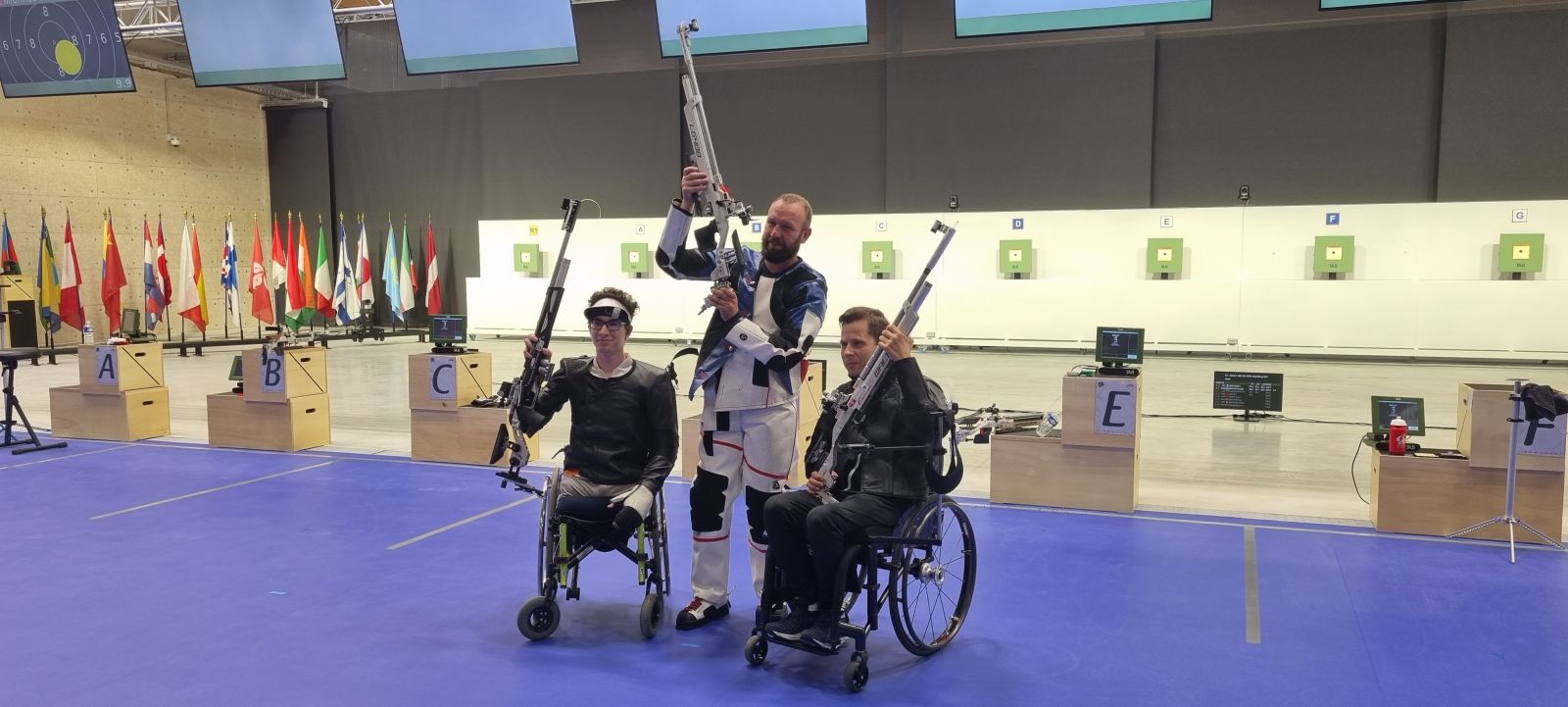 Kvótát és egy ezüstérmet szerzett a parasportlövő válogatott Franciaországban
