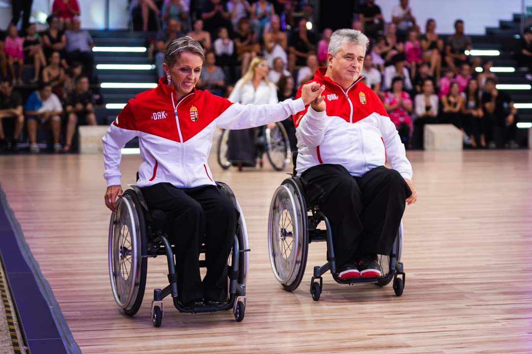 Elrajtol a Para Táncsport Világbajnokság Kassán – pályán a magyar versenyzők