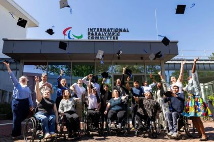 Lévay Petra sikeresen teljesítette az IPC nemzetközi vezetőképző programját